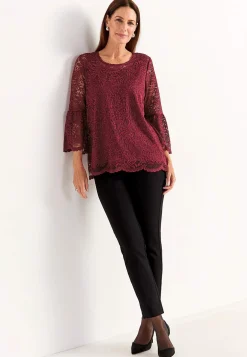 Blondetop med trompetærme