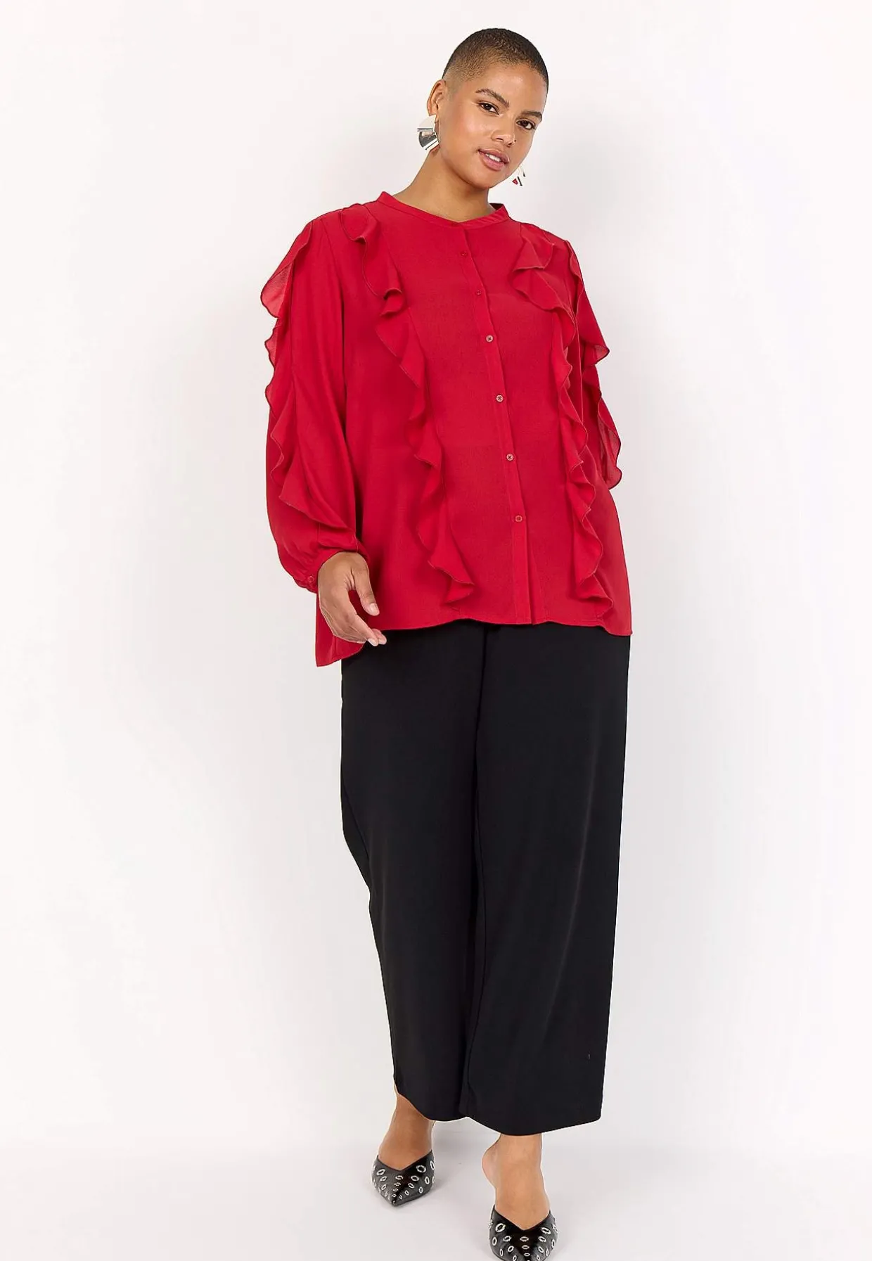 Bluse med volanter | Cellbes