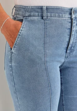 Brede jeans med syede pressefolder Mia