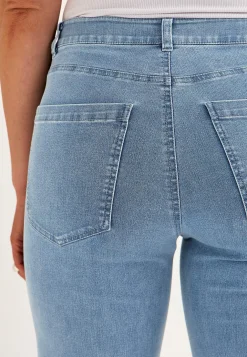 Brede jeans med syede pressefolder Mia