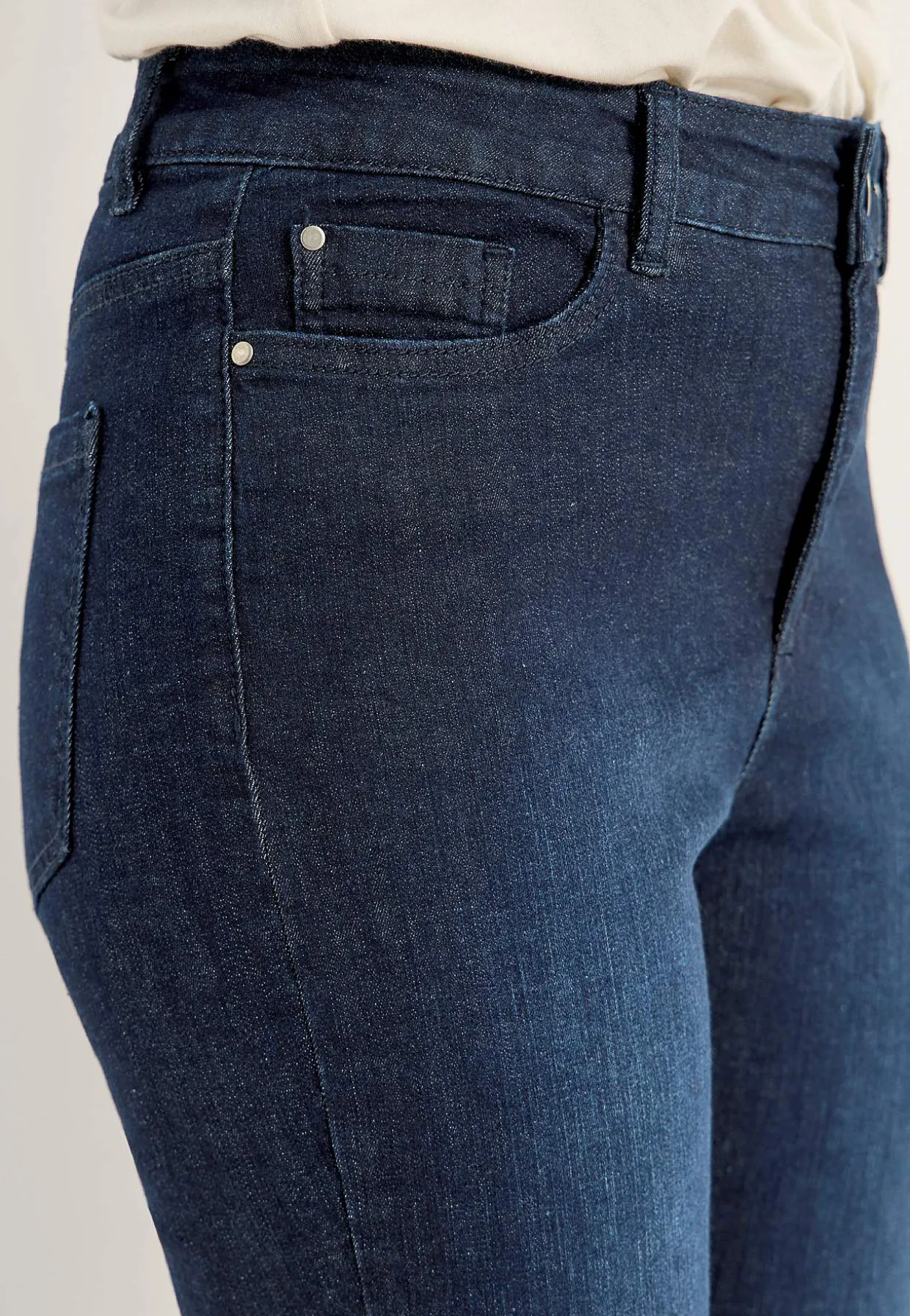 Crop jeans med design med fem lommer