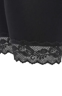 Cykelshorts med blonde Josefin | Cellbes