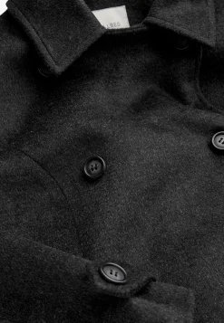 Dobbeltbrystet frakke