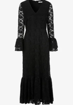 Elastisk blondekjole