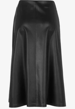 Elastisk nederdel i læderimitation