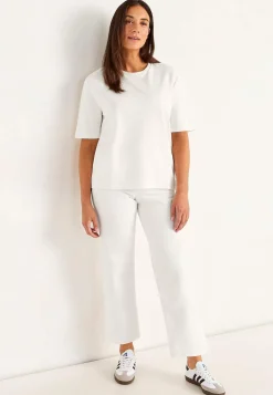 Elastiske ankeljeans