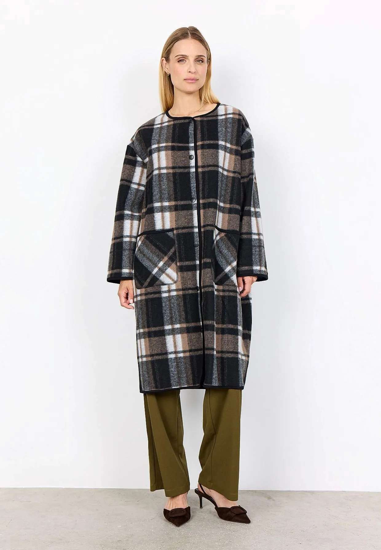 Filtet, ternet jakke | Cellbes