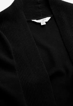 Fintstrikket cardigan