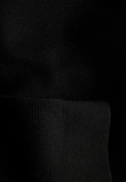 Fintstrikket trøje i bomuld