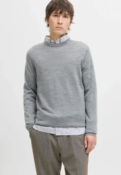 Fintstrikket trøje i merinould