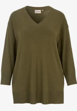 Fintstrikket trøje med v-hals