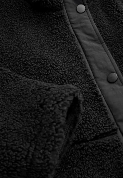 Fleecejakke med hætte