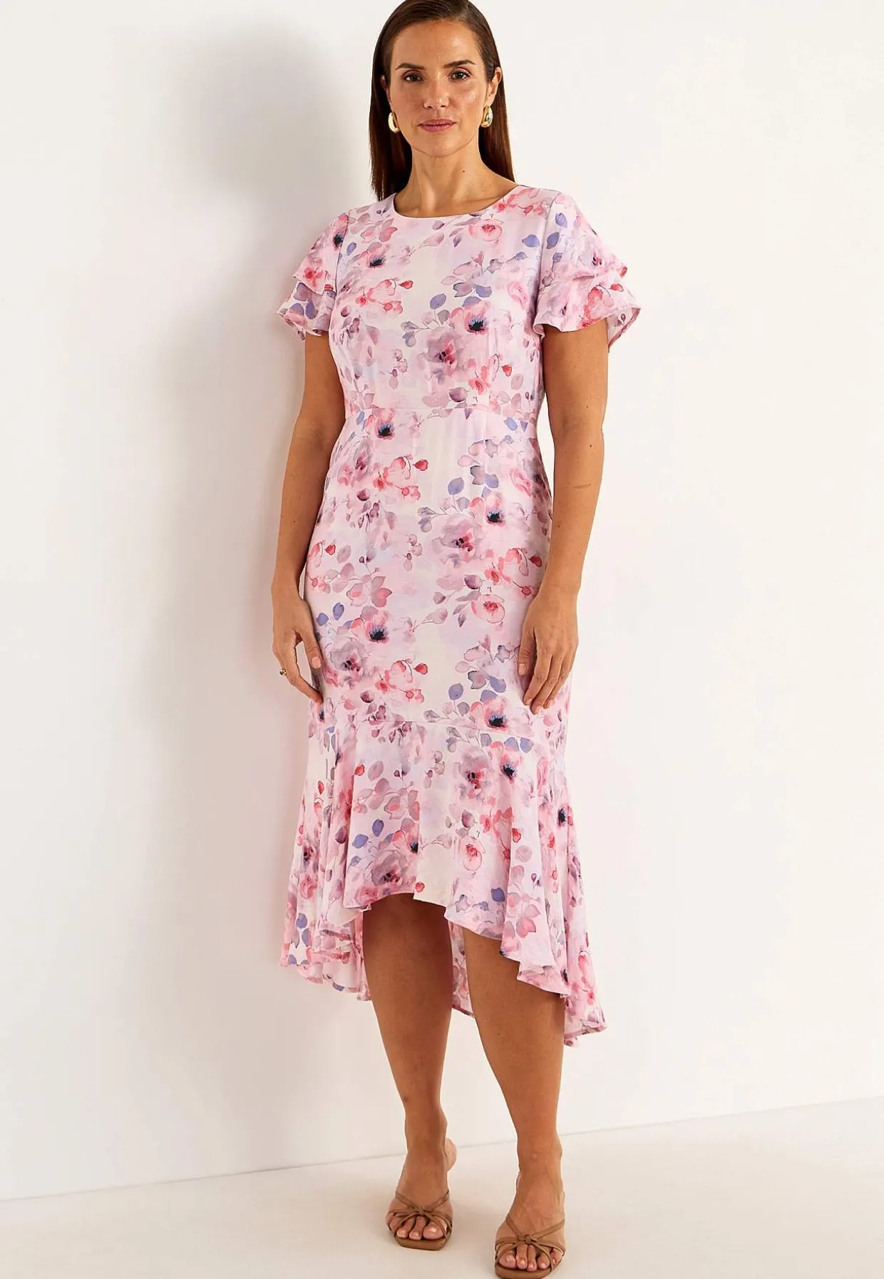 Flæsekjole med sommerfugleærmer