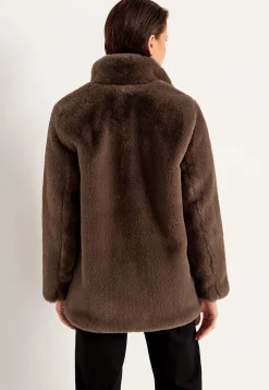 Frakke med blød pelsimitation