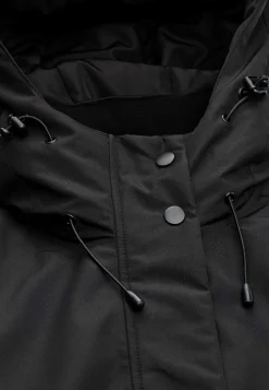 Funktionsjakke med syet hætte