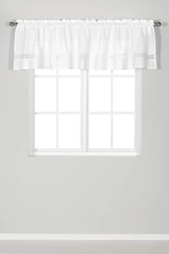 Gardinkappe med blonde Monica | Cellbes