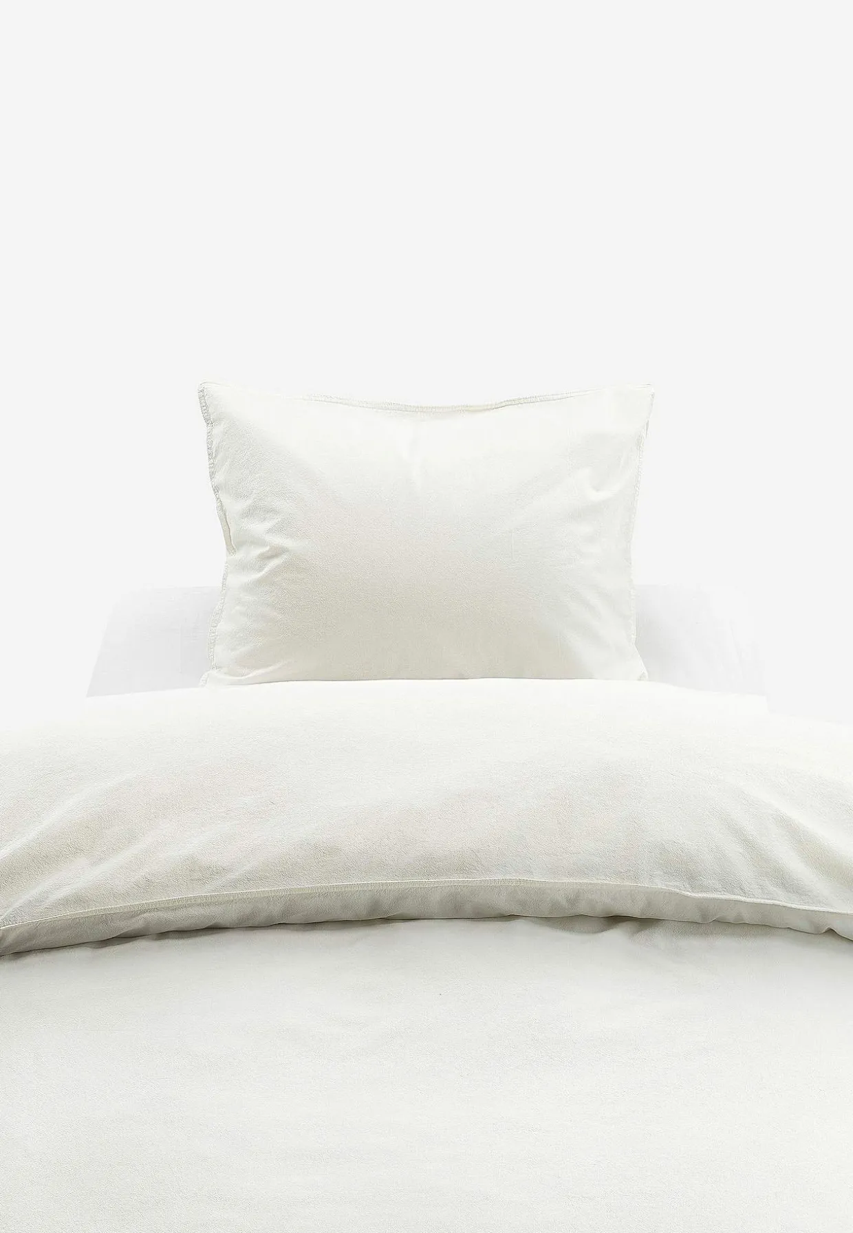 Garnfarvet sengesæt 150x210 cm