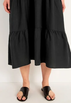 Hørkjole med volanter | Cellbes