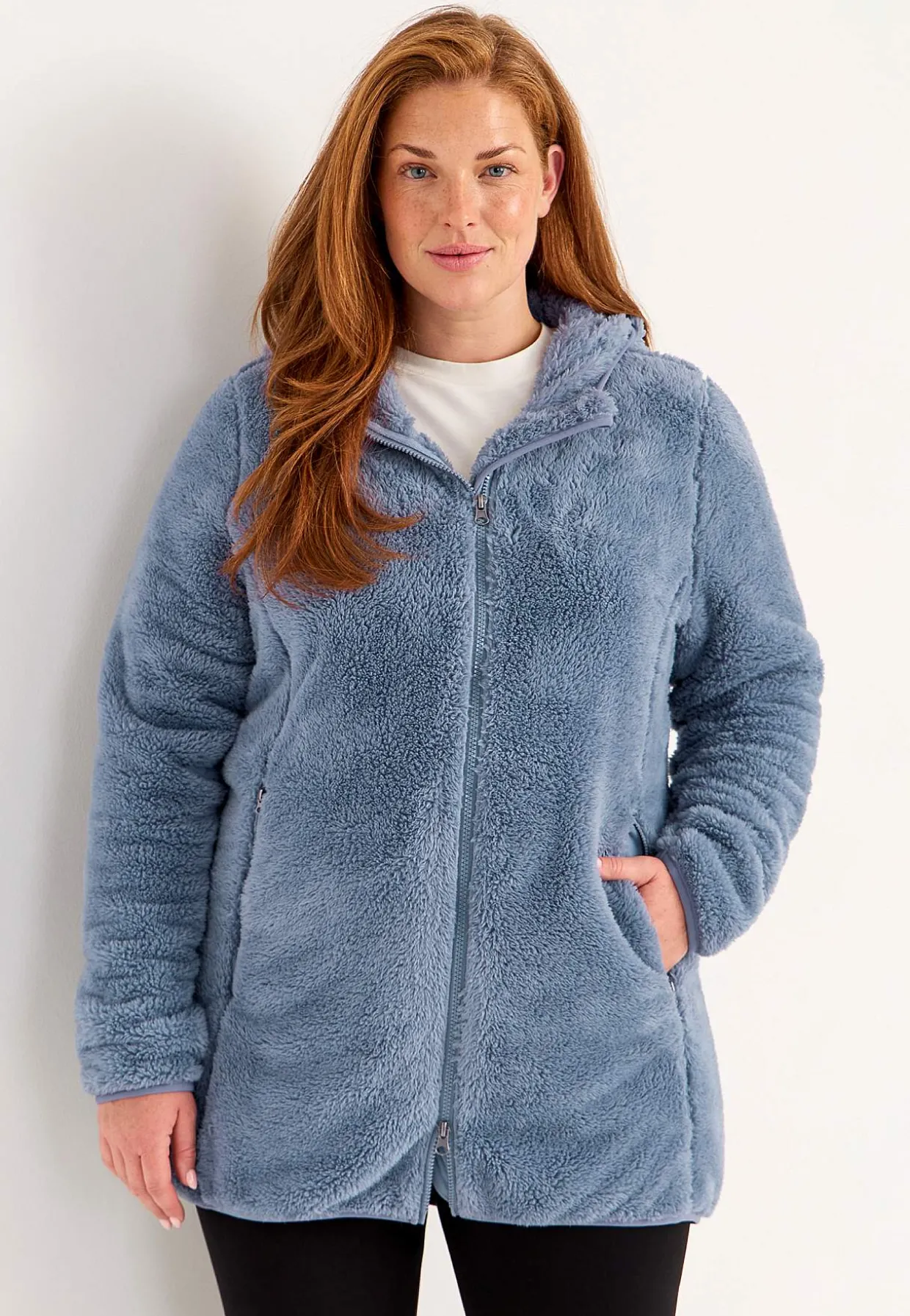 Hyggelig fleecejakke med hætte | Cellbes