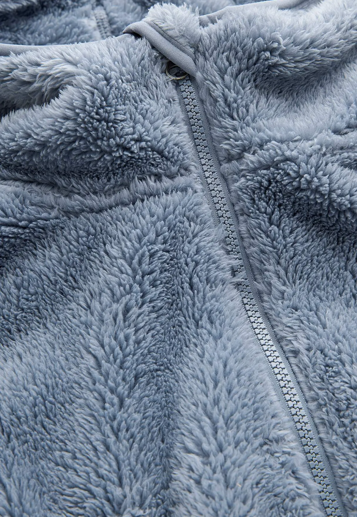 Hyggelig fleecejakke med hætte | Cellbes