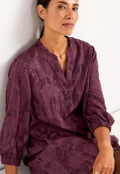 Jacquardvævet, næsten gennemsigtig kjole | Cellbes