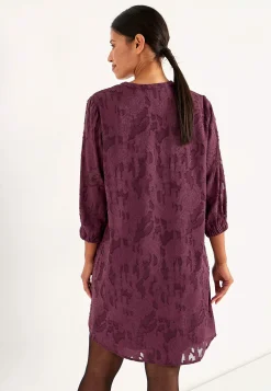 Jacquardvævet, næsten gennemsigtig kjole | Cellbes