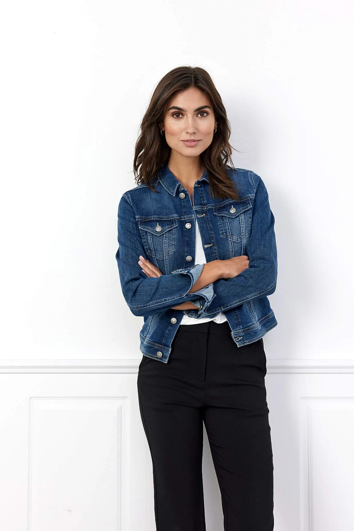 Jeansjakke med en figursygning