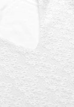 Jerseykjole med hulbroderi