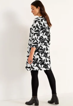 Jerseykjole med prinsessesnit