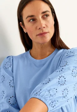 Jerseytunika med broderede ærmer