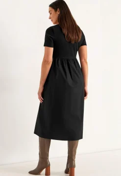 Kjole i poplin og jersey | Cellbes
