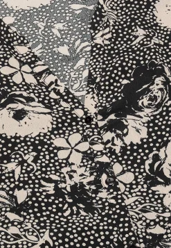 Kjole i viskose med et blomstermønster | Cellbes