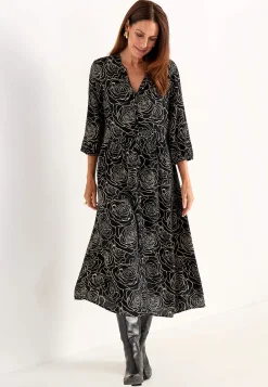 Kjole i viskose med et blomstermønster | Cellbes