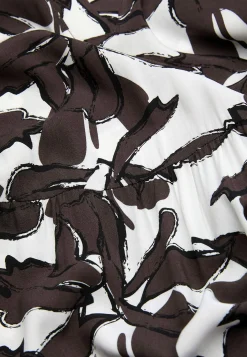 Kjole med volanter | Cellbes