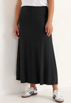 Lang jerseynederdel med svaj