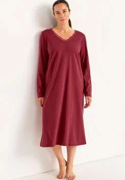 Lang natkjole med blondekant | Cellbes