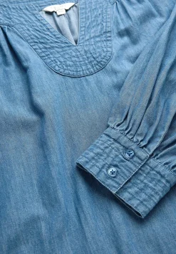 Let, luftig denimtunika