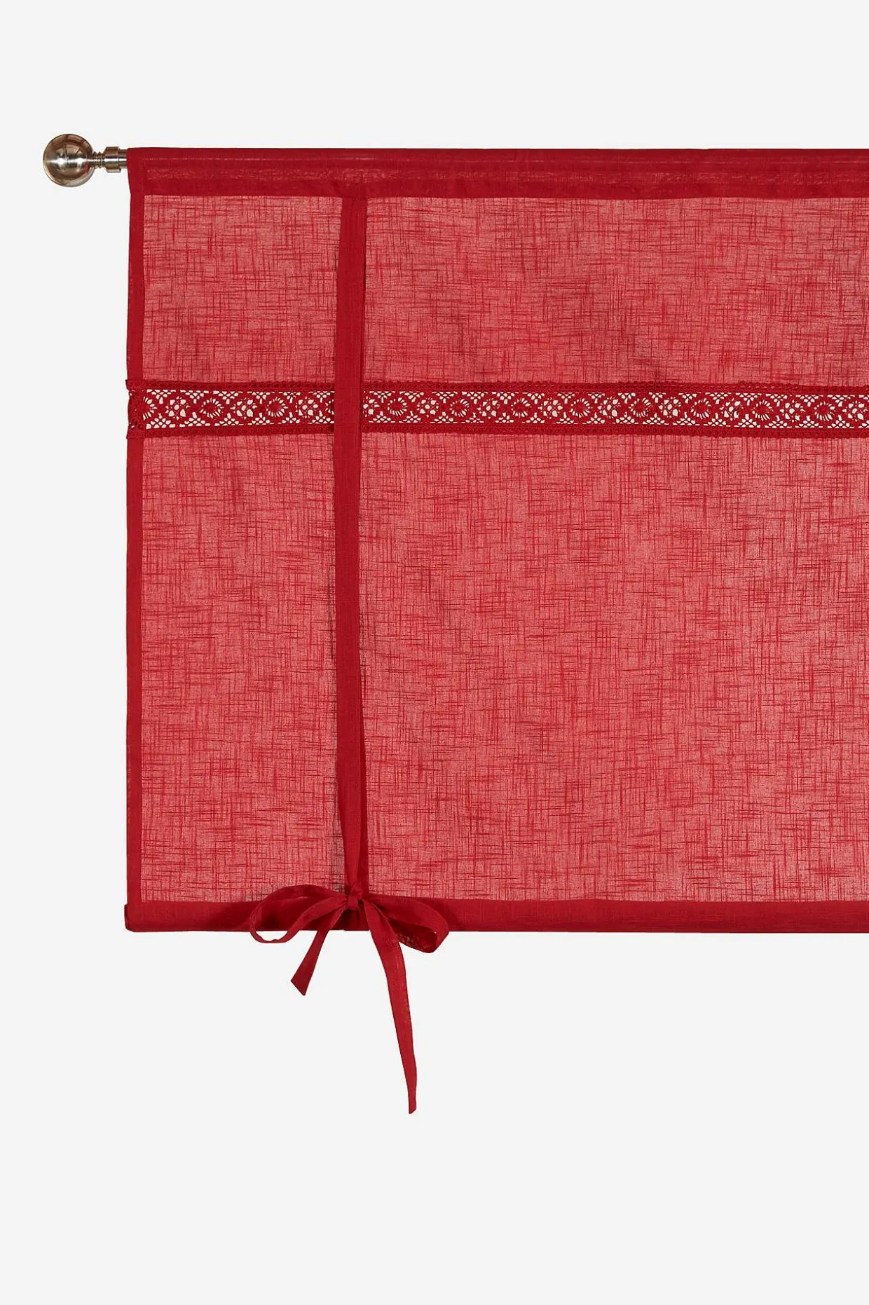 Liftgardin med blonde Monica