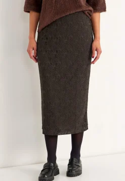 Midi nederdel i blonde