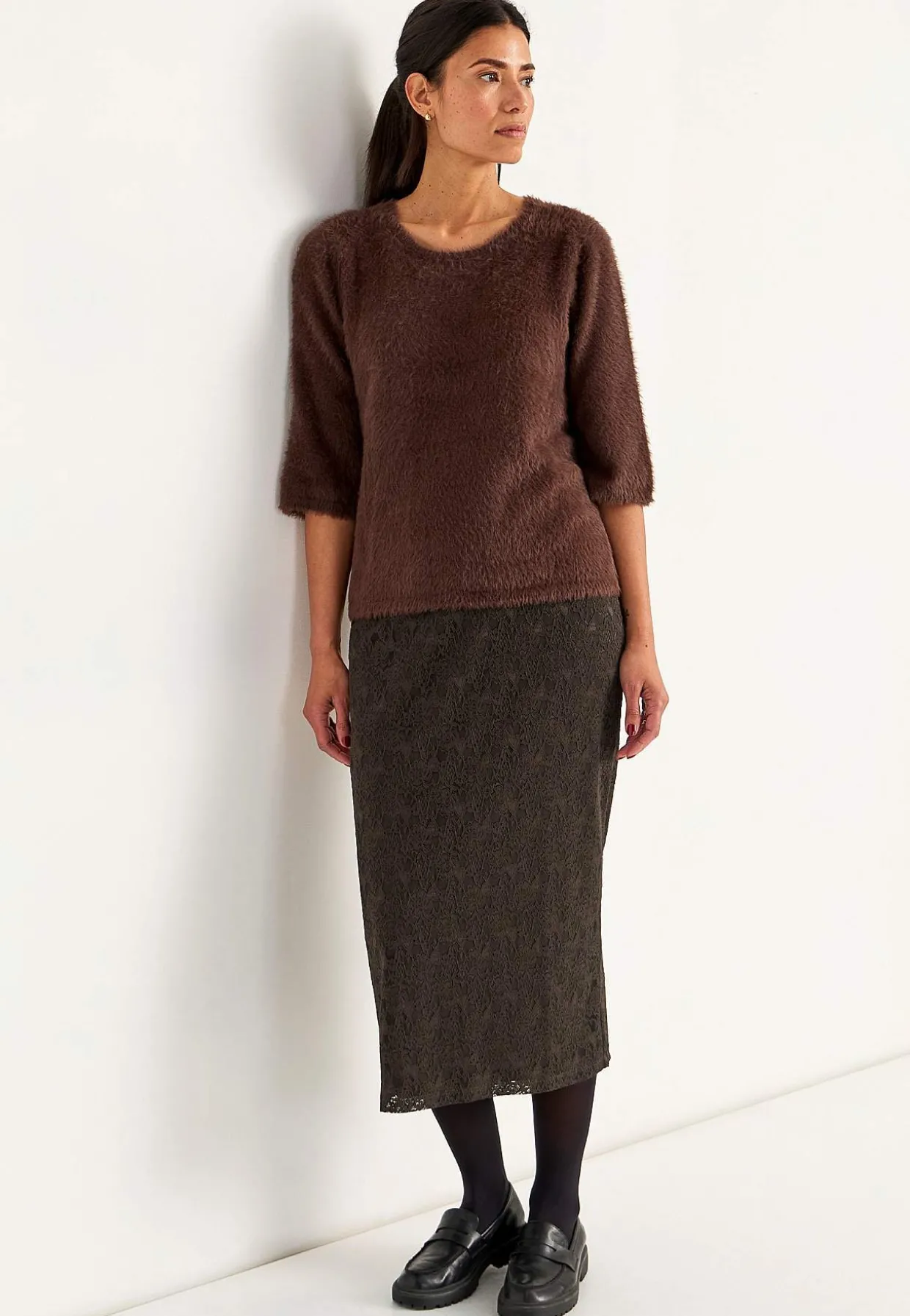 Midi nederdel i blonde