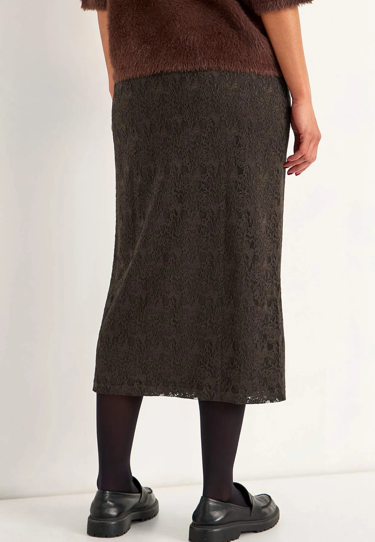 Midi nederdel i blonde