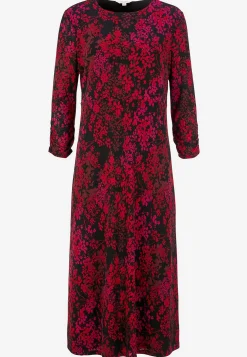 Midikjole med et blomstermønster