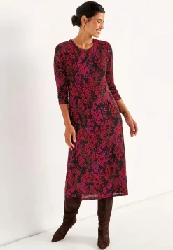 Midikjole med et blomstermønster