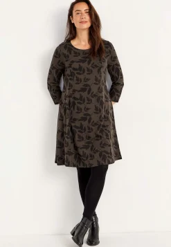 Mønstret jerseykjole med lommer | Cellbes