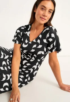 Mønstret viskosekjole