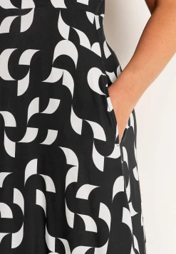 Mønstret viskosekjole