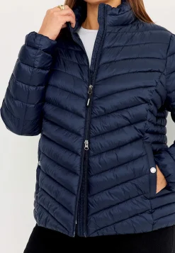 Praktisk, stilfuld letvægtsjakke | Cellbes