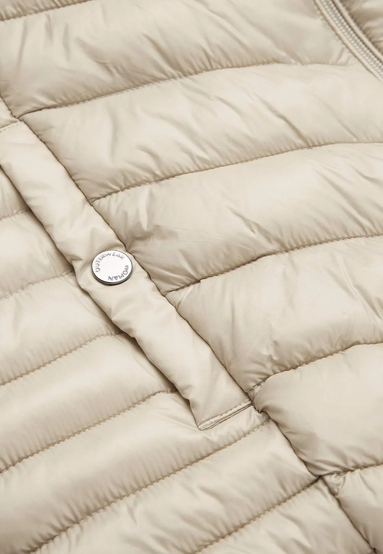 Praktisk, stilfuld letvægtsjakke