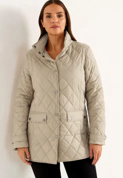 Quiltet jakke med trykknapper | Cellbes