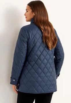 Quiltet jakke med trykknapper